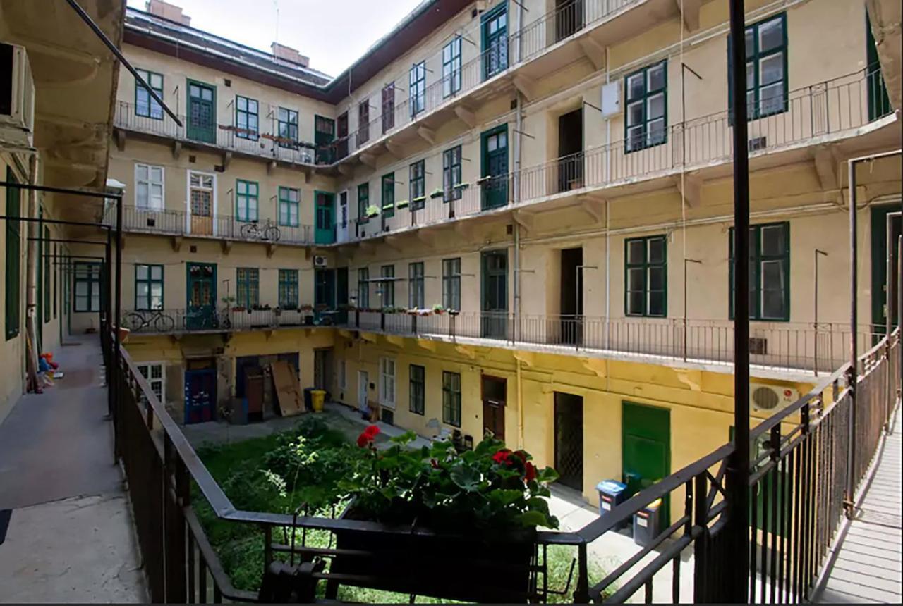 Budapest Palace Apartment - Palace District - Downtown Exterior photo